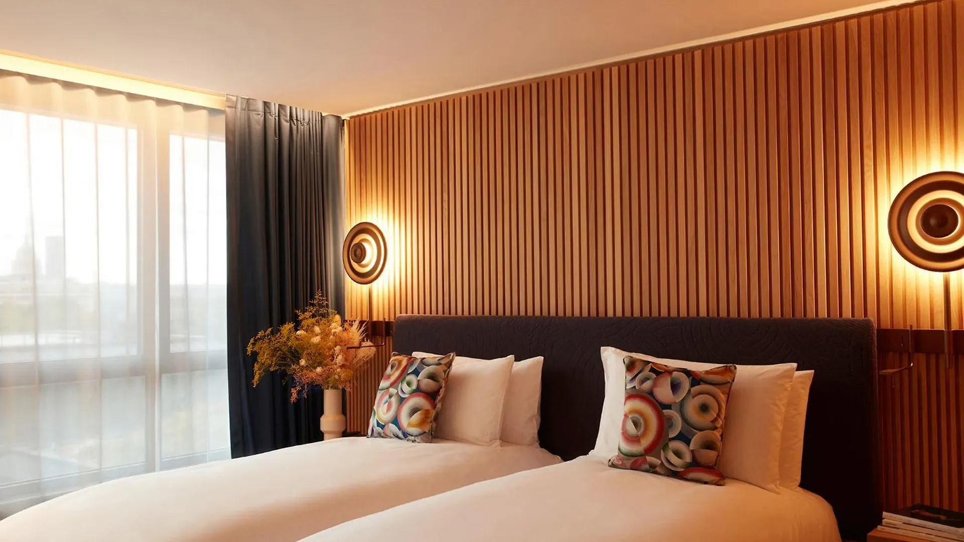 So/ Paris Hotel Francie