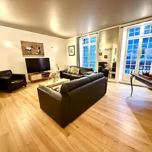 Duplex'po Apartamento Dinan
