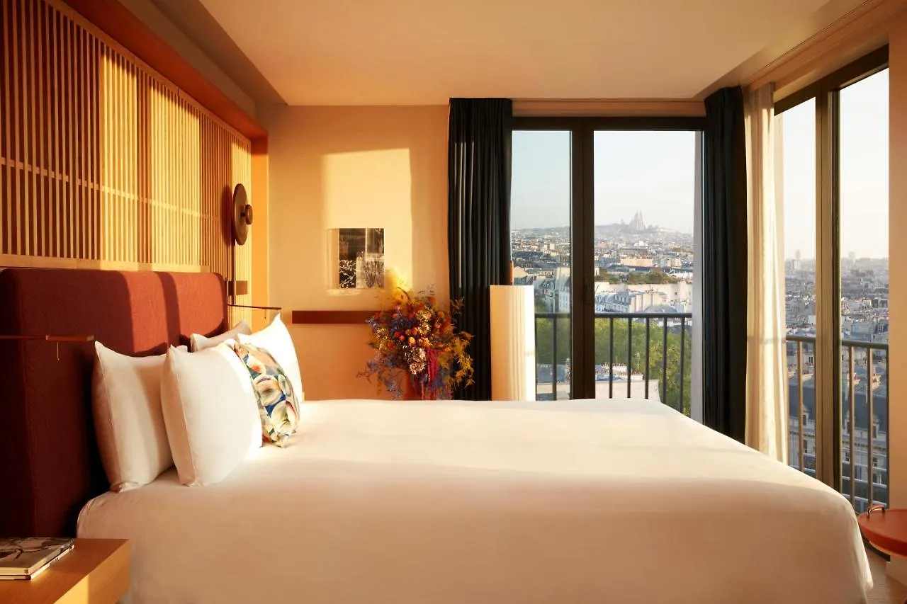 So/ Paris Hotel
