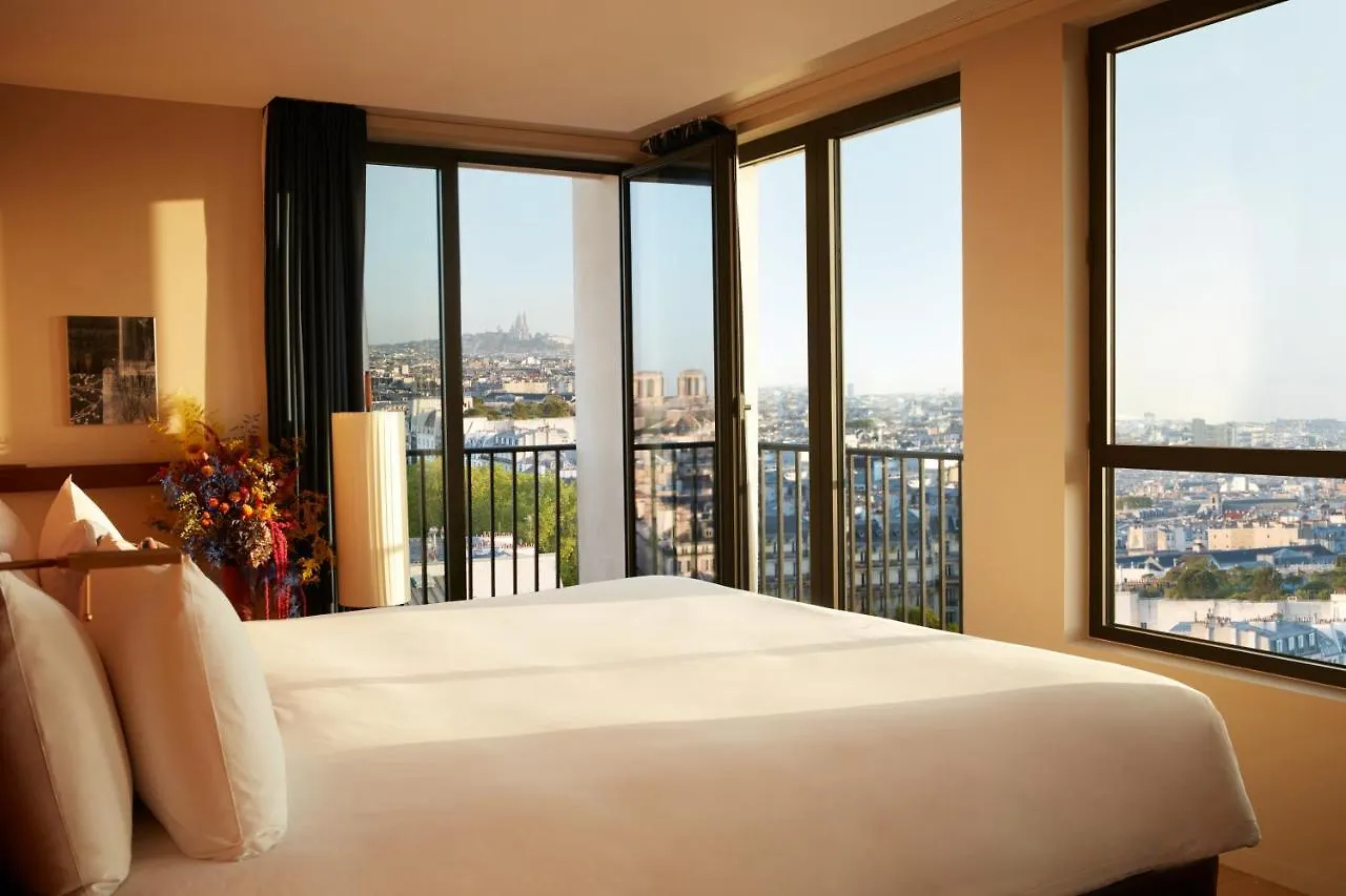 *****  So/ Paris Hotel France