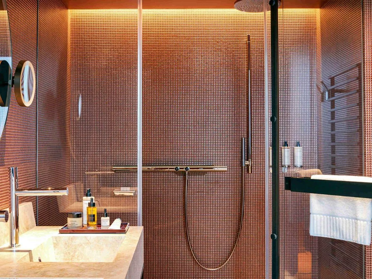 So/ Paris Hotel