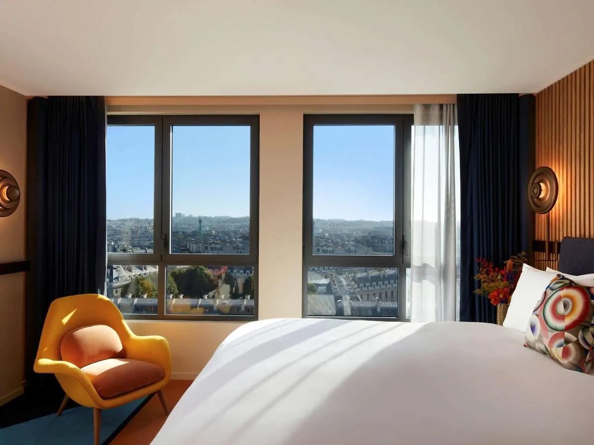 So/ Paris Hotel
