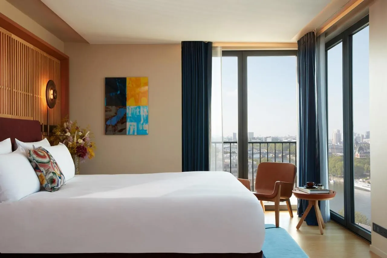 So/ Paris Hotel