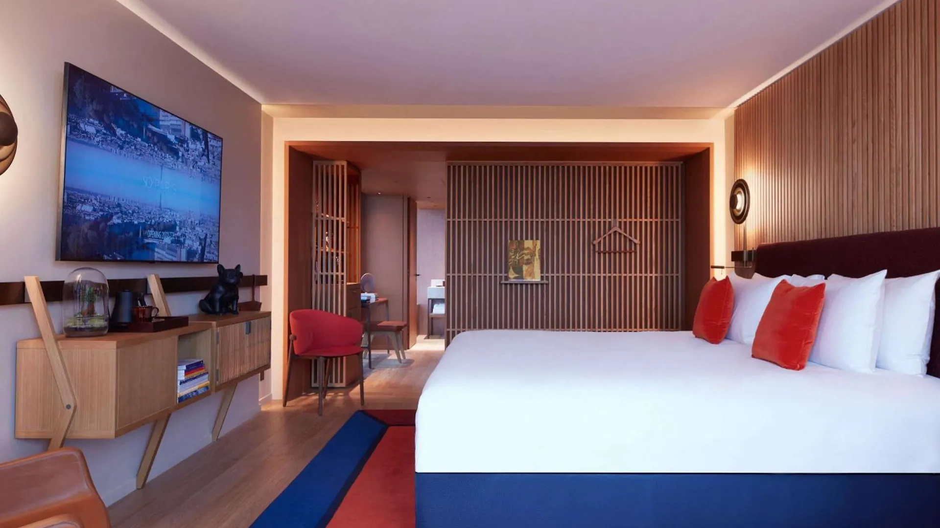 So/ Paris Hotel