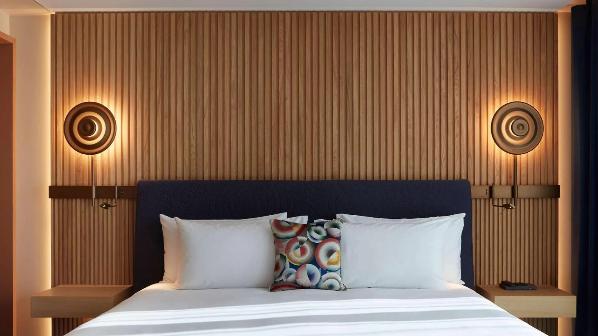 So/ Paris Hotel